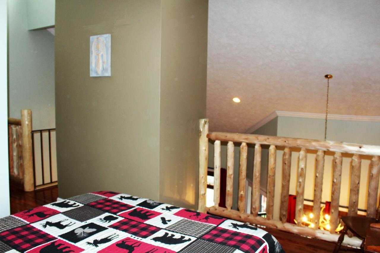 Spacious Downtown Condo Walking Distance To Downtown Gatlinburg Sleeps 6 Guests Exteriér fotografie