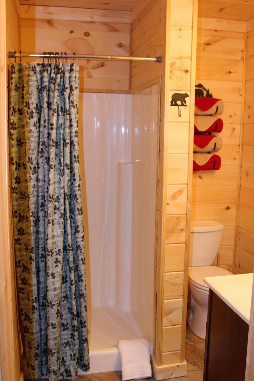 Spacious Downtown Condo Walking Distance To Downtown Gatlinburg Sleeps 6 Guests Exteriér fotografie