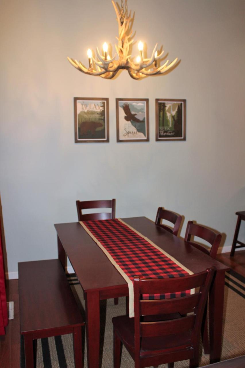 Spacious Downtown Condo Walking Distance To Downtown Gatlinburg Sleeps 6 Guests Exteriér fotografie